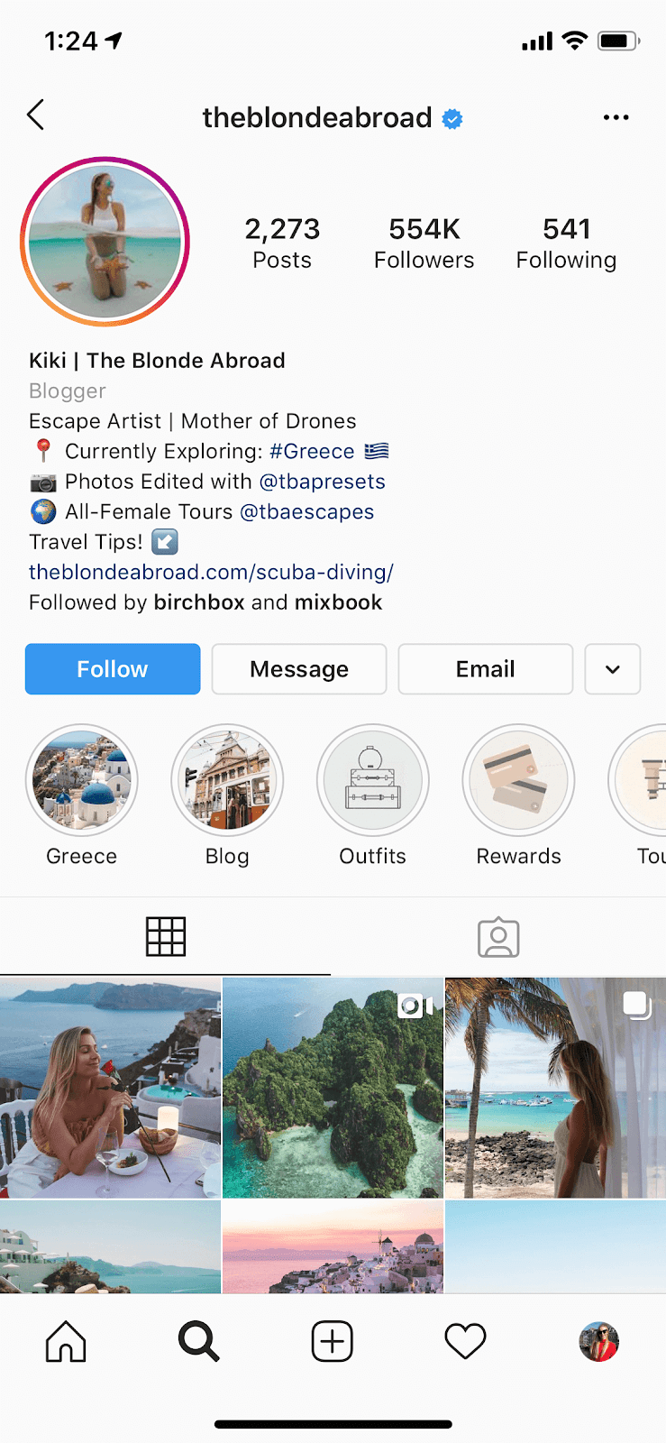 Screenshot of The Blonde Abroad's instagram page.